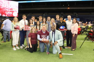 Bowl Awards Record 97 Scholarship Winners