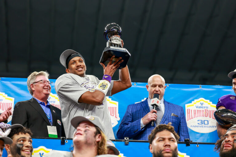 Another Unforgettable Valero Alamo Bowl